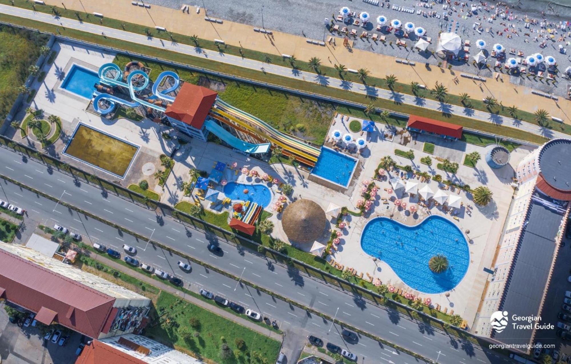 Orbi City Sea View Aparthotel Batumi Exterior foto